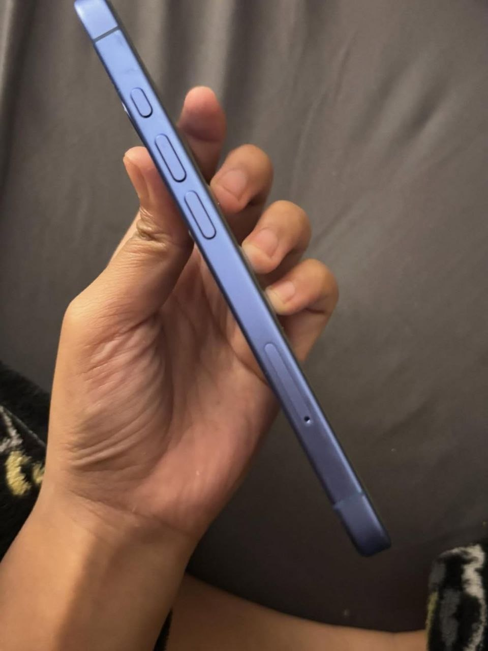 iPhone 16 Basic – 7