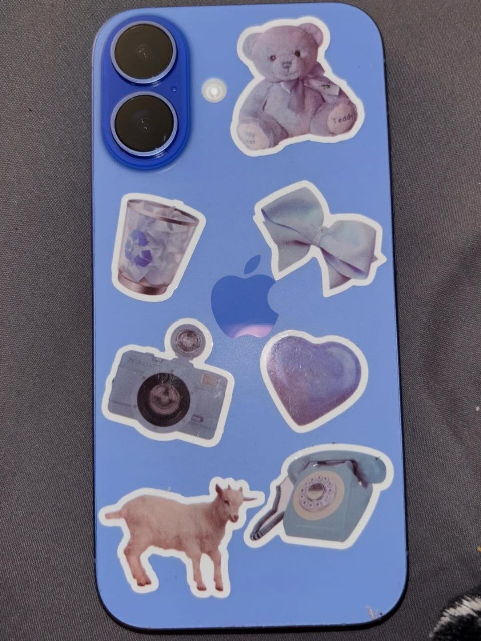 iPhone 16 Basic – 9